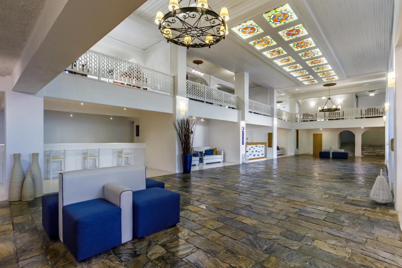 סקופלוס טאון Amalia Hotel מראה חיצוני תמונה