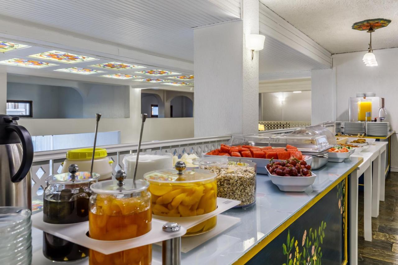 סקופלוס טאון Amalia Hotel מראה חיצוני תמונה
