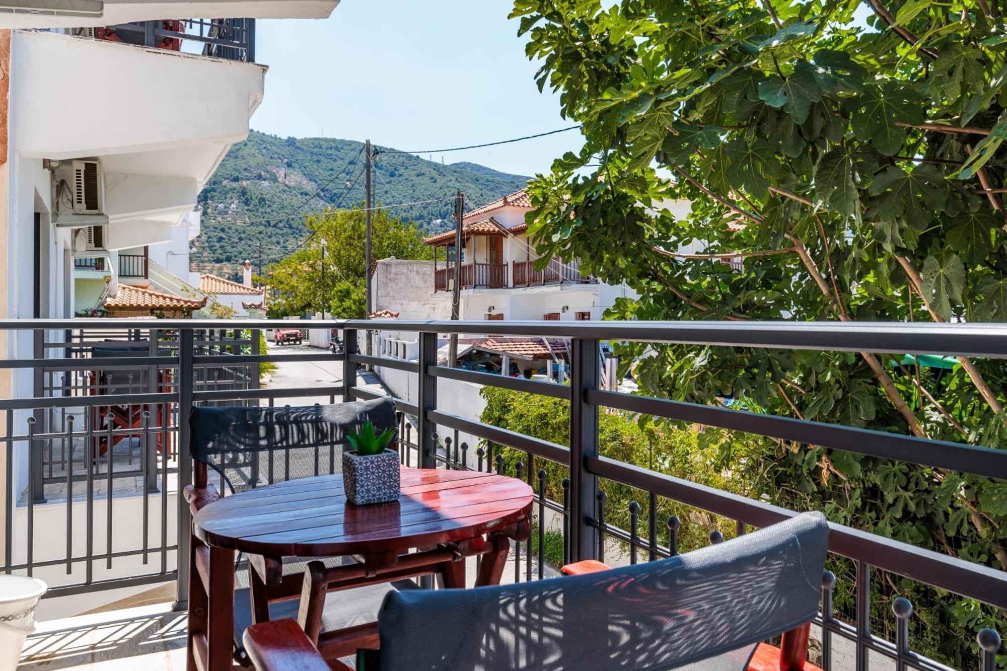 סקופלוס טאון Amalia Hotel מראה חיצוני תמונה