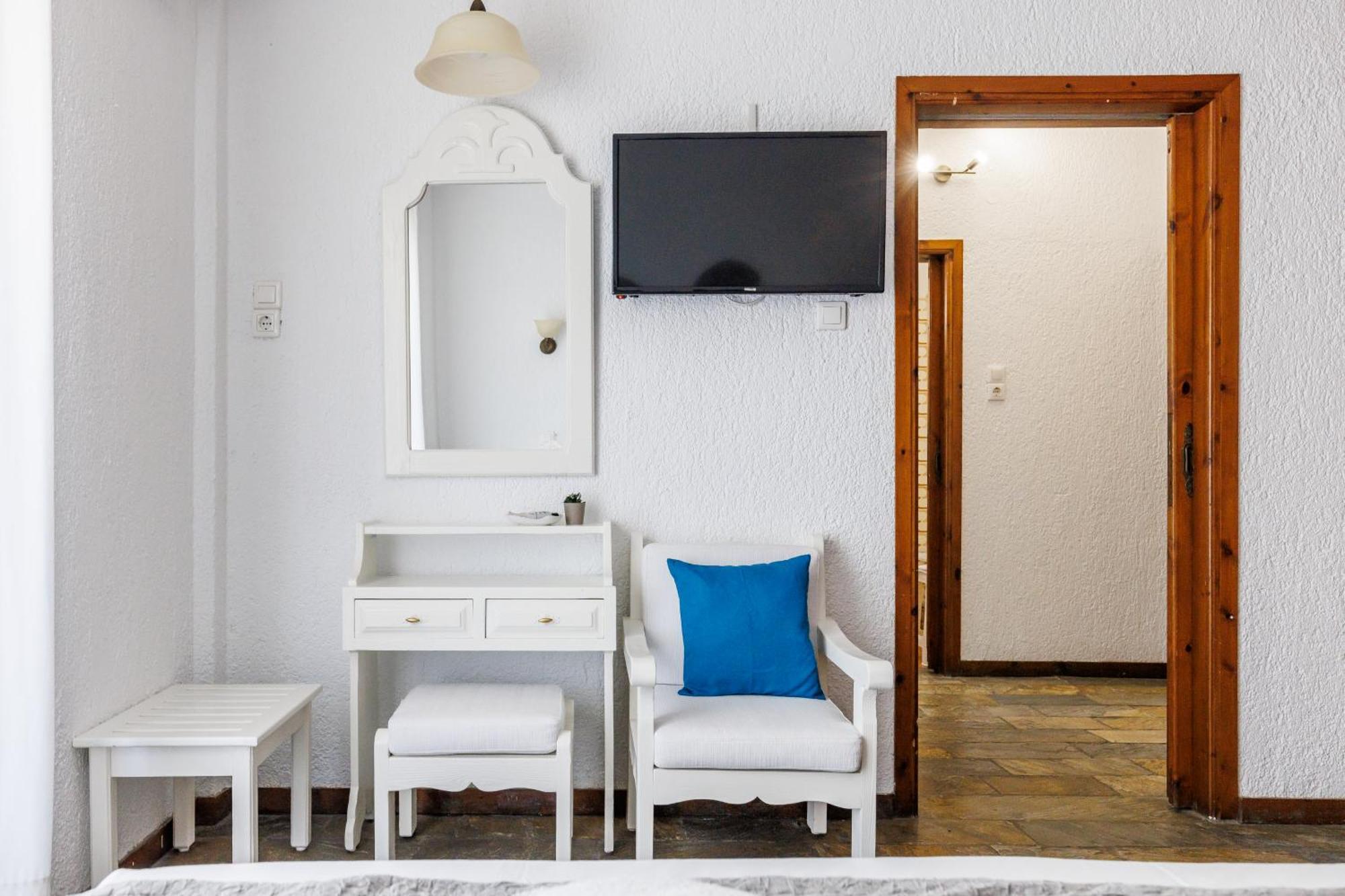 סקופלוס טאון Amalia Hotel חדר תמונה