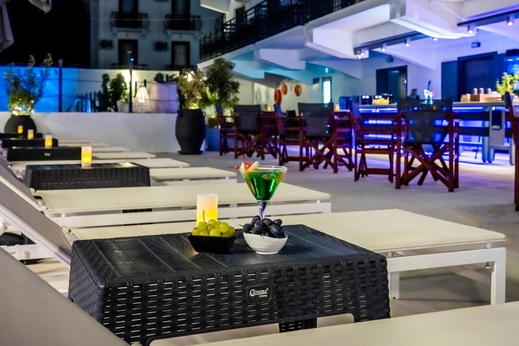 סקופלוס טאון Amalia Hotel מראה חיצוני תמונה